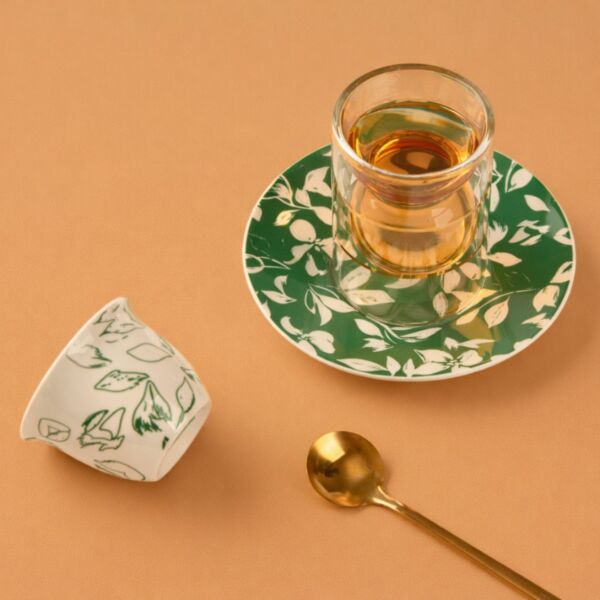 طقم شاي وقهوة من مجموعة بلوم 18 قطعة - ابيض واخضر