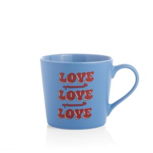 كوب قهوة من أزيلا