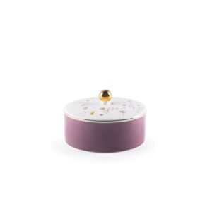 تمرية بحجم صغير أدوربال من أسراب