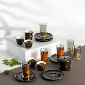 طقم كاسات شاي وفنجان قهوة سعودية من نقش - اسود وذهبي