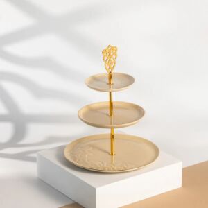 حامل حلويات بورسلان 3 طبقات من نقش - عاجي وذهبي