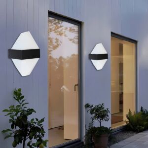 إضاءة جدارية خارجية لون إنارة اصفر 12 واط - اسود