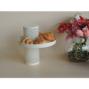 وعاد تقديم بقاعدة  اليجانس تاور - ابيض