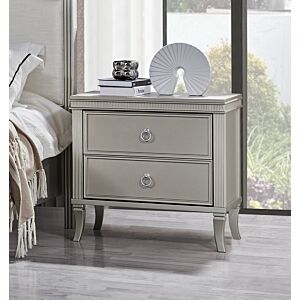 كومودينو كلارنت مع شاحن لاسلكي