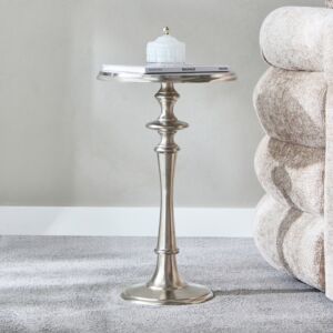 طاولة زينة من توريم